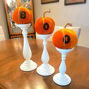 Velvet Boo tiny pillow pumpkins 🎃 perfect to display